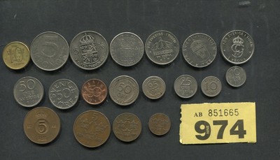 Lot 19 Münzen Schweden