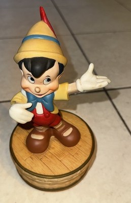 Schmid Disney Pinocchio Revolving Music Box I'VE GOT NO STRINGS RARE, SEE VIDEO