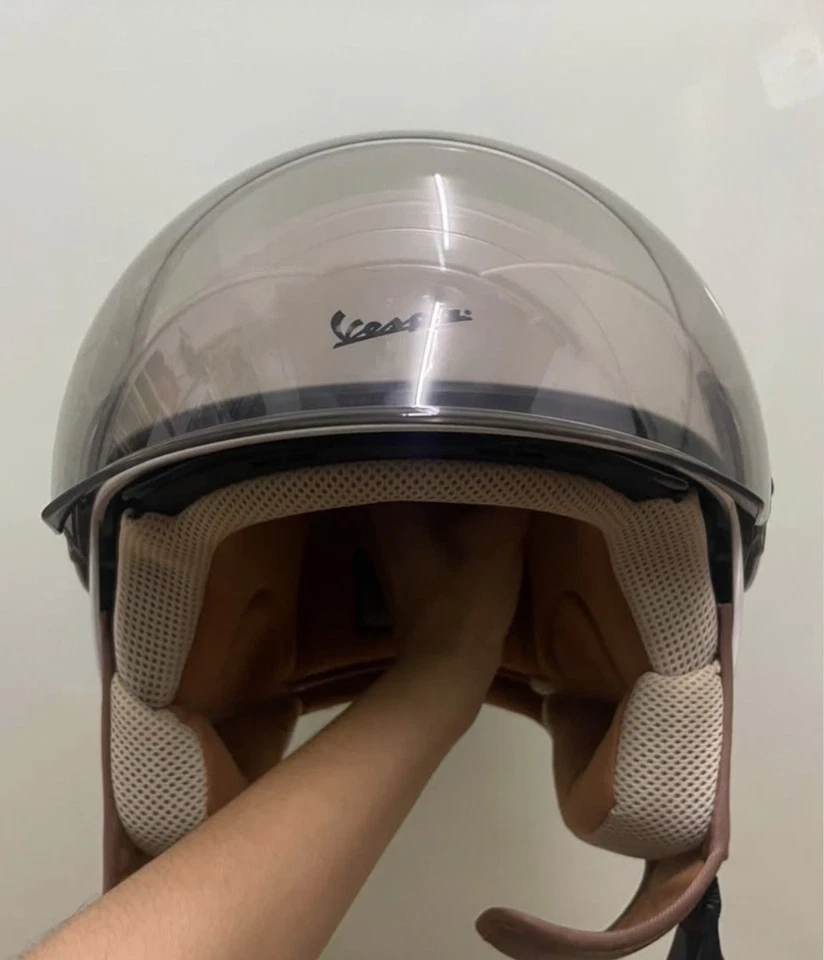 Vespa Helmet With Dual Visor (Come with Box) - Image 2 of 4