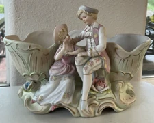 Vintage 1950's ARNART  Porcelain Decorated Bowl Figurine With Victorian Couple