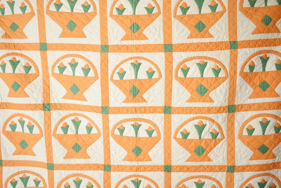 OUTSTANDING Vintage 30's Flower Basket Antique Quilt ~VIBRANT ORANGE! - Image 2 of 4
