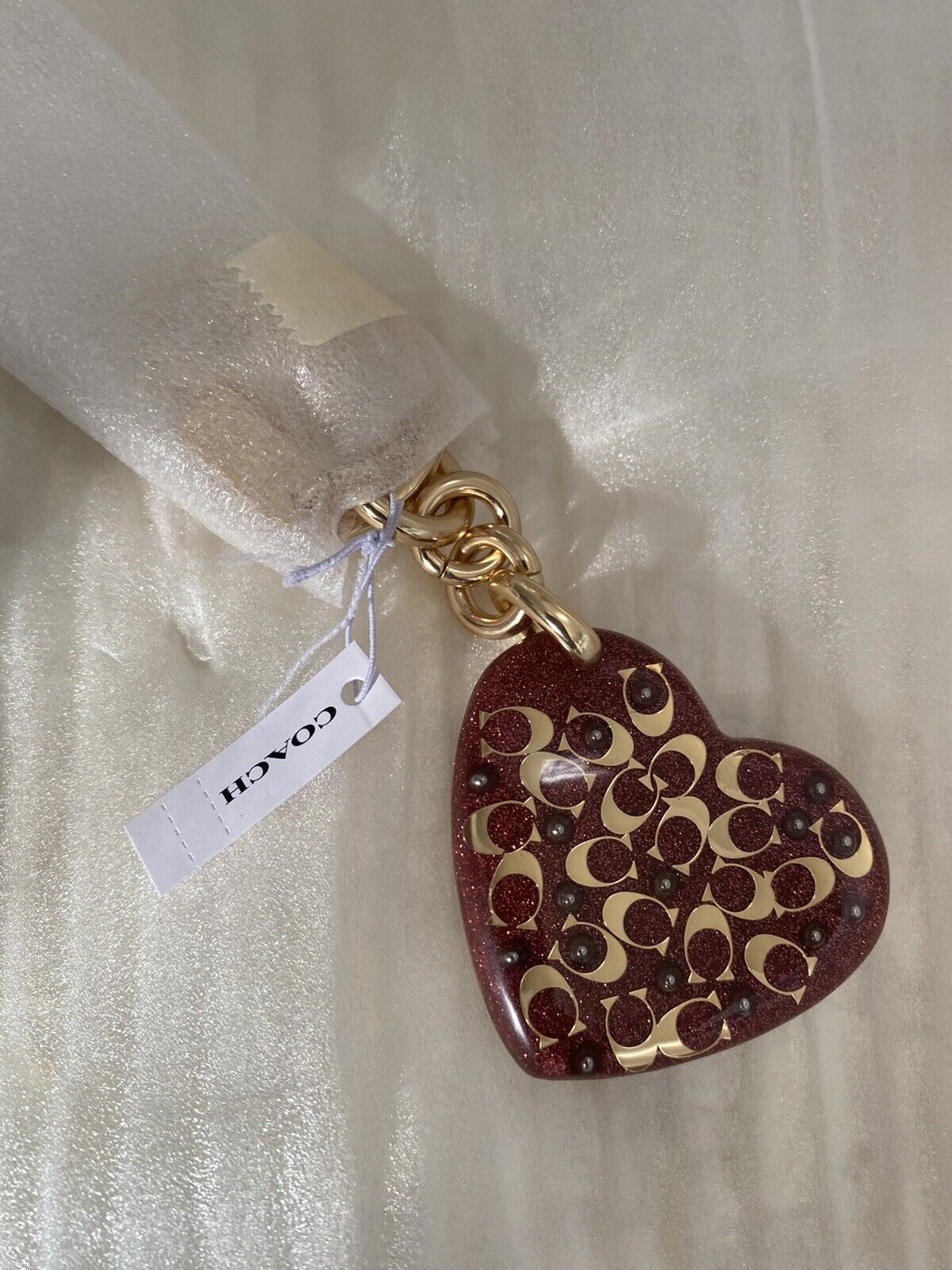 Coach Valentine's Day Signature Heart Bag Charm Resin and metal Gold C7749  | eBay