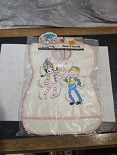 Vintage baby bib Walt Disney Production