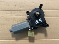 Mercedes W208 CLK Fensterhebermotor Motor Fensterheber vorne rechts 0130821723