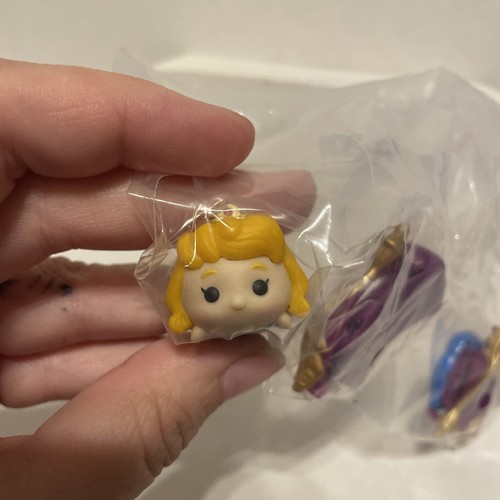 Disney Tsum Tsum 100 Years Wonder Mystery Pack Serie 4 La bella addormentata Aurora - Foto 3 di 7