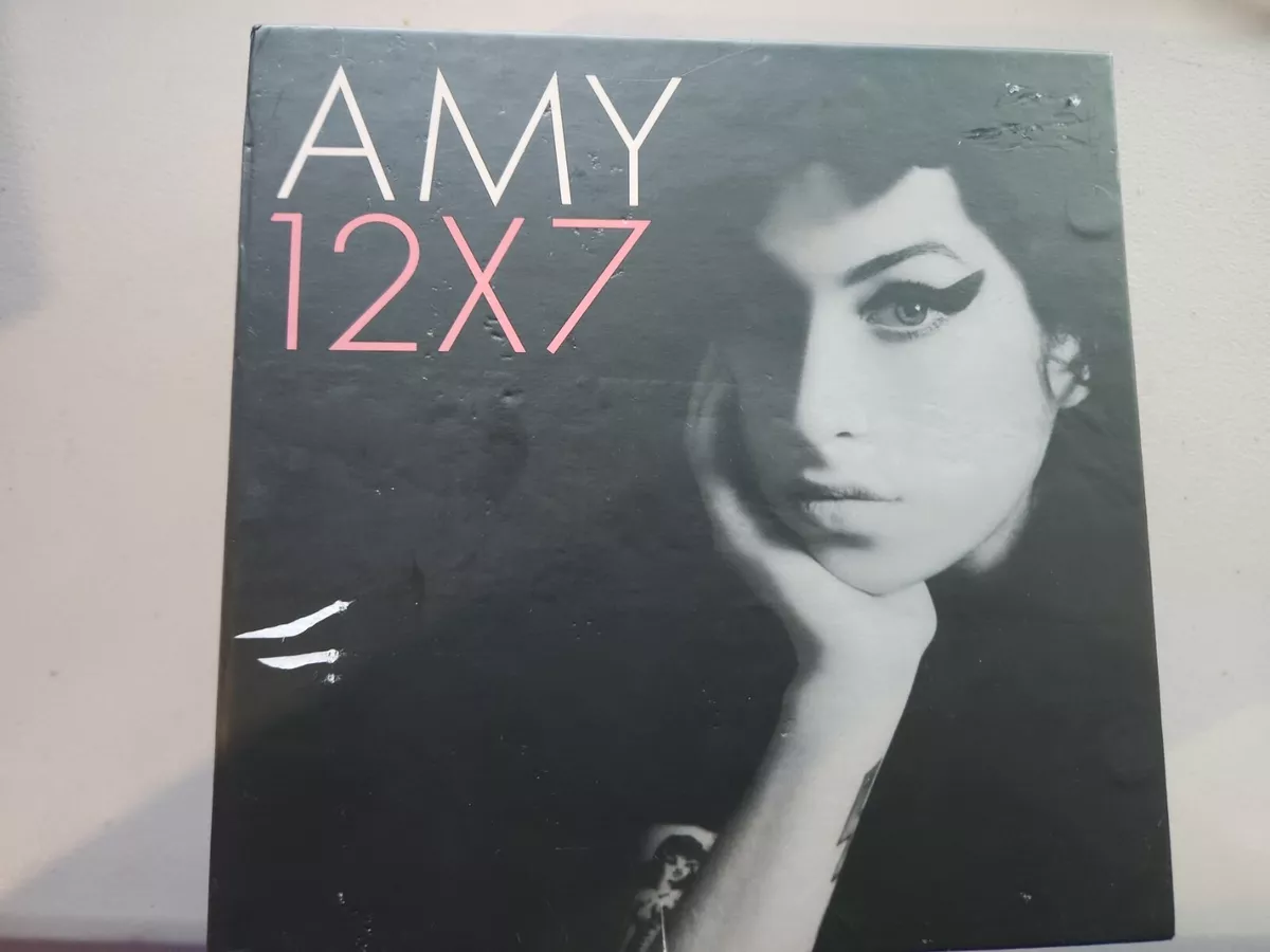 Amy Winehouse 12x7 The Singles Collection 12 7