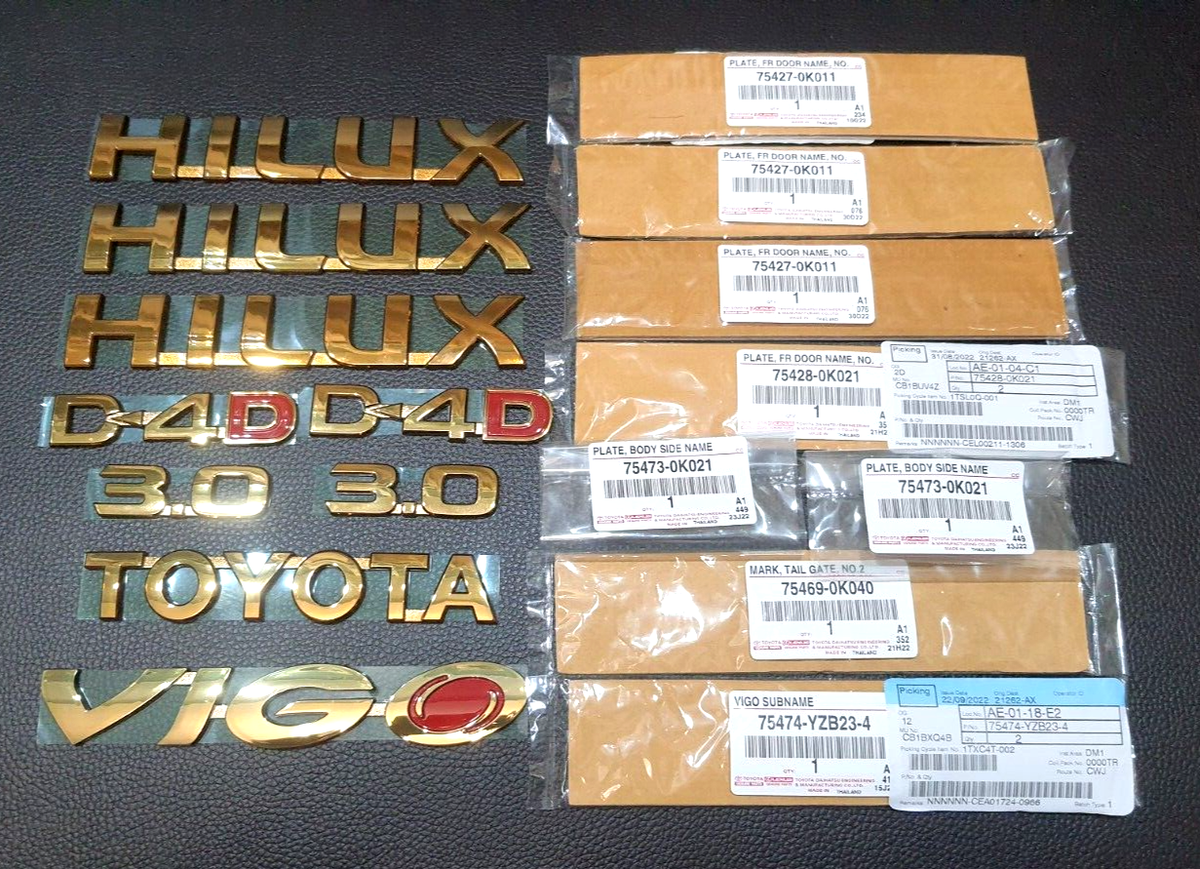 Toyota Hilux D4D 3.0 Gold Logo Emblem Badge for Hilux Vigo MK6 MK7
