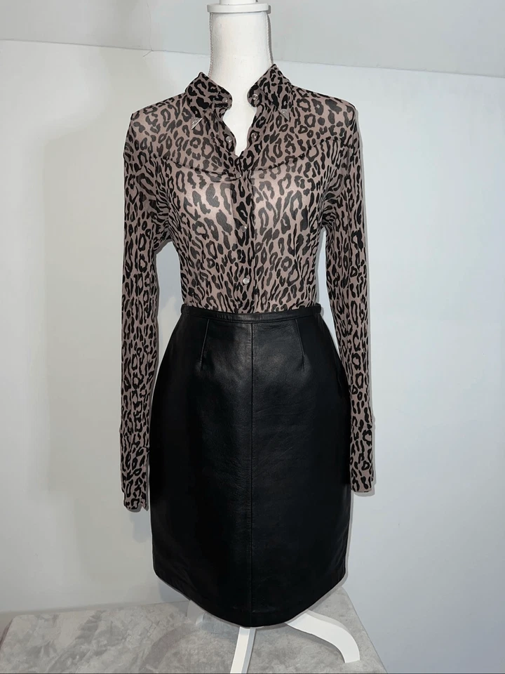 Minifalda de mujer 100 % negra forrada de cuero para mujer’s 6P Foto 3 de 4