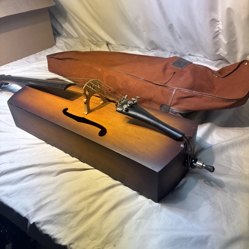 Knilling Porta Cello Serial Number: 3916 - Image 2 of 4