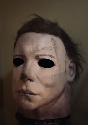 Michael Myers Mask NAG 75K CASTLE -H2 /Brand New Display Stand