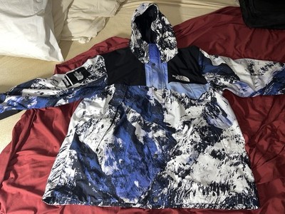 USED- 2017 The North Face x Supreme Blue White Snow Mountain Jacket Parka XL Men