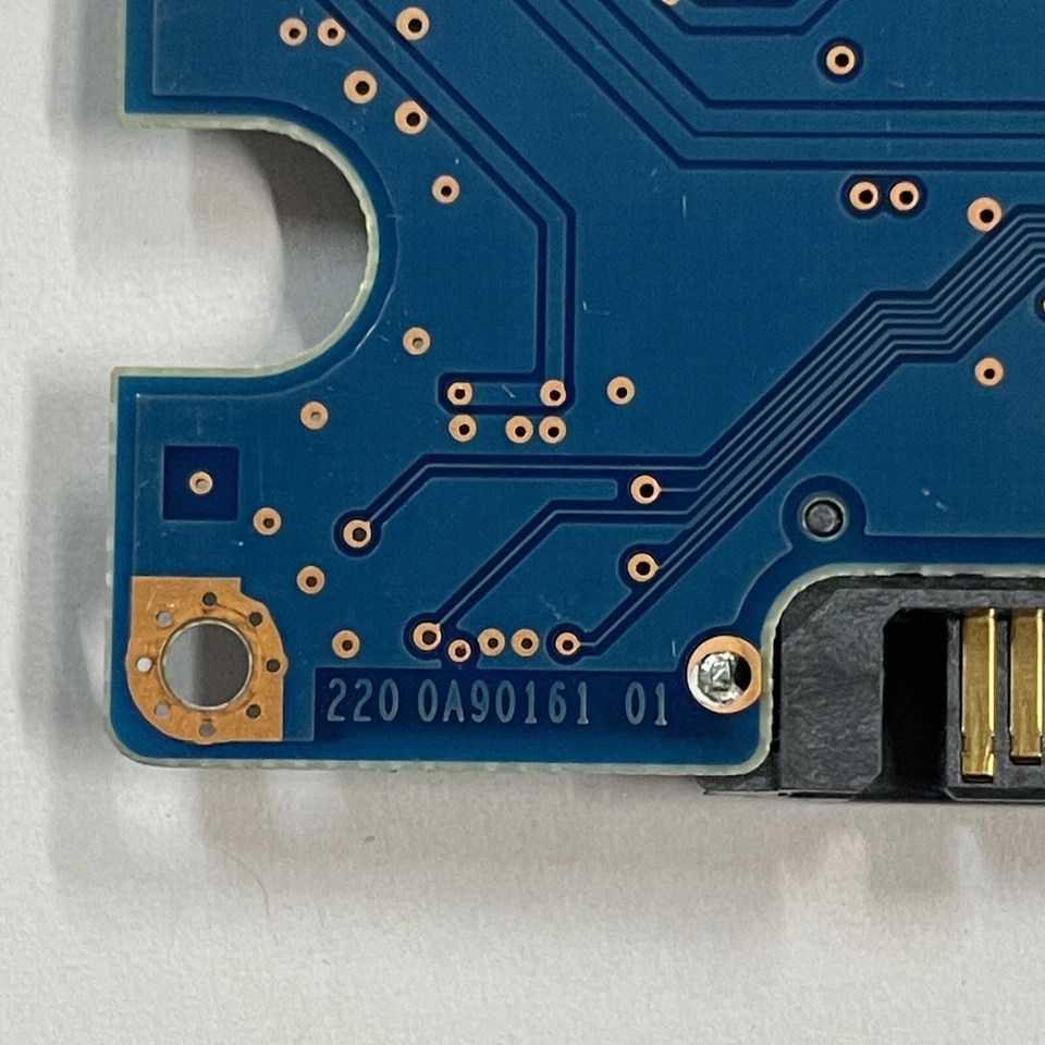 Hitachi 7K500-500 2.5" SATA HDD PCB Board 0A73385 HTS725050A9A362 220 0A90161 01 - Image 2 of 4