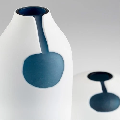 Cyan Design 11108 Oracle 5 inch Vase, Small - Picture 3 of 4