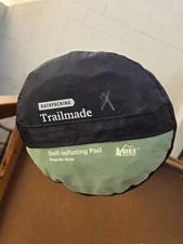 REI Co-op Trailmade Self-Inflating Sleeping Pad/ Color: Fresh Fig/ Size: Regular