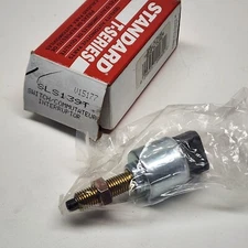 Brake Light Switch Standard SLS139T