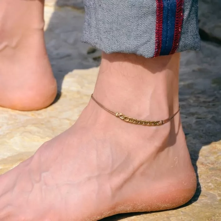 Can men wear an anklet? - Quora