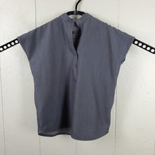 Figs Scrubs Womens 2XS Gray Henley 1/4 Snap Button Sleeveless Stretch Pullover