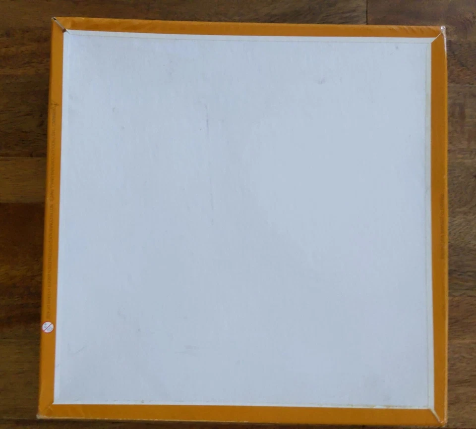 Vintage Sealed Fabulous Florals Jigsaw Puzzle 750 Piece Ceaco Scented New 2942 - Image 3 of 4