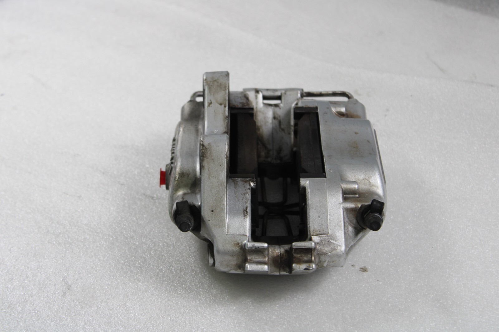 Maserati Coupe, Gransport, RH, Right Rear Brake Caliper, Silver Used, P/N 200055