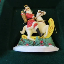 VINTAGE 1986 THE GIFTED LINE JOHN GROSSMAN ENESCO SANTA HORSE CHRISTMAS ORNAMENT