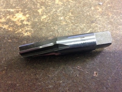 1/8 NPT HIGH SPEED STEEL SPIRAL FLUTE TAPER PIPE REAMER