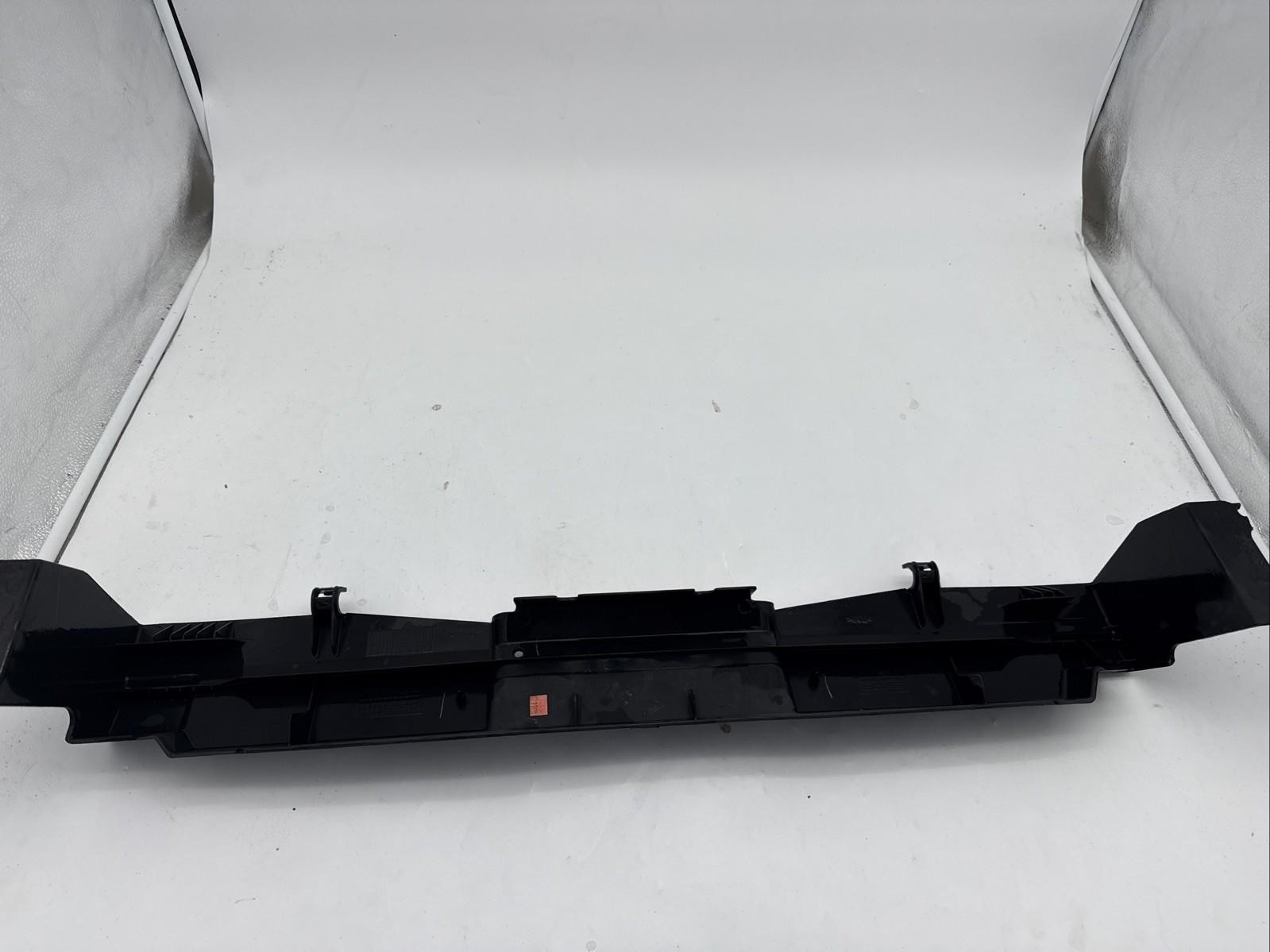 04-13 CHEVROLET CORVETTE C6 XLR FRONT UPPER RADIATOR SUPPORT BRACKET COVER OEM