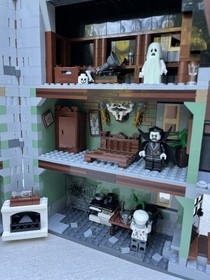 LEGO Monster Fighters: Haunted House (10228)