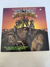 Chopper Chick's In Zombie Town Laserdisc Troma Horror