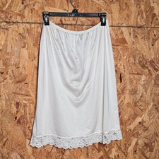 VTG Lorraine Slip Skirt Cream Nylon Satin Lace Hem Classy Elegant Layering M