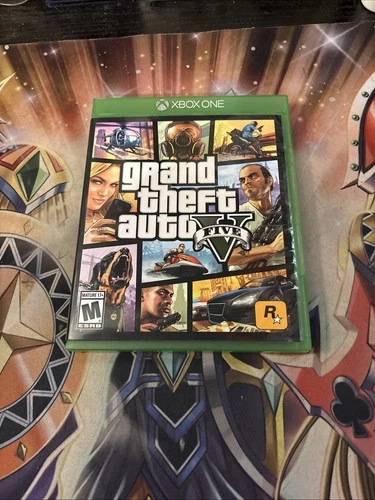 Grand Theft Auto V (Xbox One) Mint Disc! No Map - Free Shipping