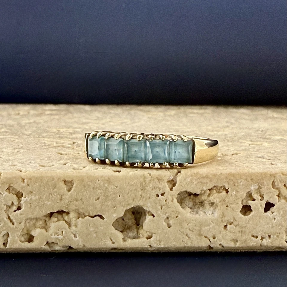 9ct Yellow Gold Five-Stone Blue Gemstone Half Eternity Ring – Size M ½ — 第 2/4 张图片