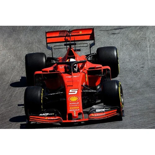 Modellini statici di auto da corsa Formula 1 Look Smart ferrari Scala 1:18