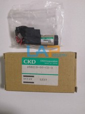 1PCS NEW for CKD Solenoid valve 4SB019-00-C2-3
