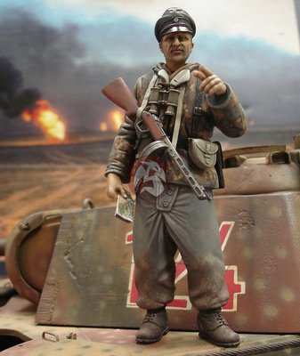 Verlinden 120mm (1/16) Waffen-SS SS-Obersturmfuhrer w/PPSh-41
