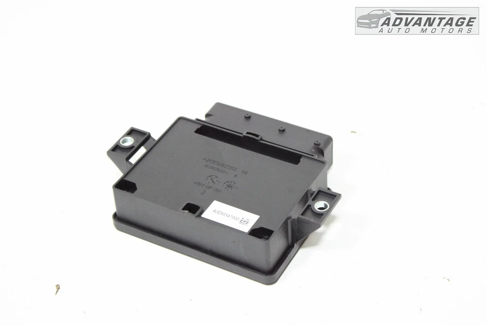 2015-2024 PORSCHE MACAN PARKING BRAKE COMPUTER CONTROL MODULE UNIT OEM - Image 3 of 4