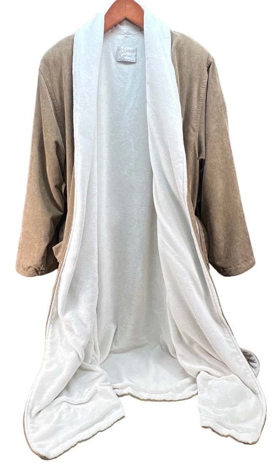 Bata de microfibra de pana de ciprés Monarch forrada en felpa de piel sintética marrón L Foto 2 de 4