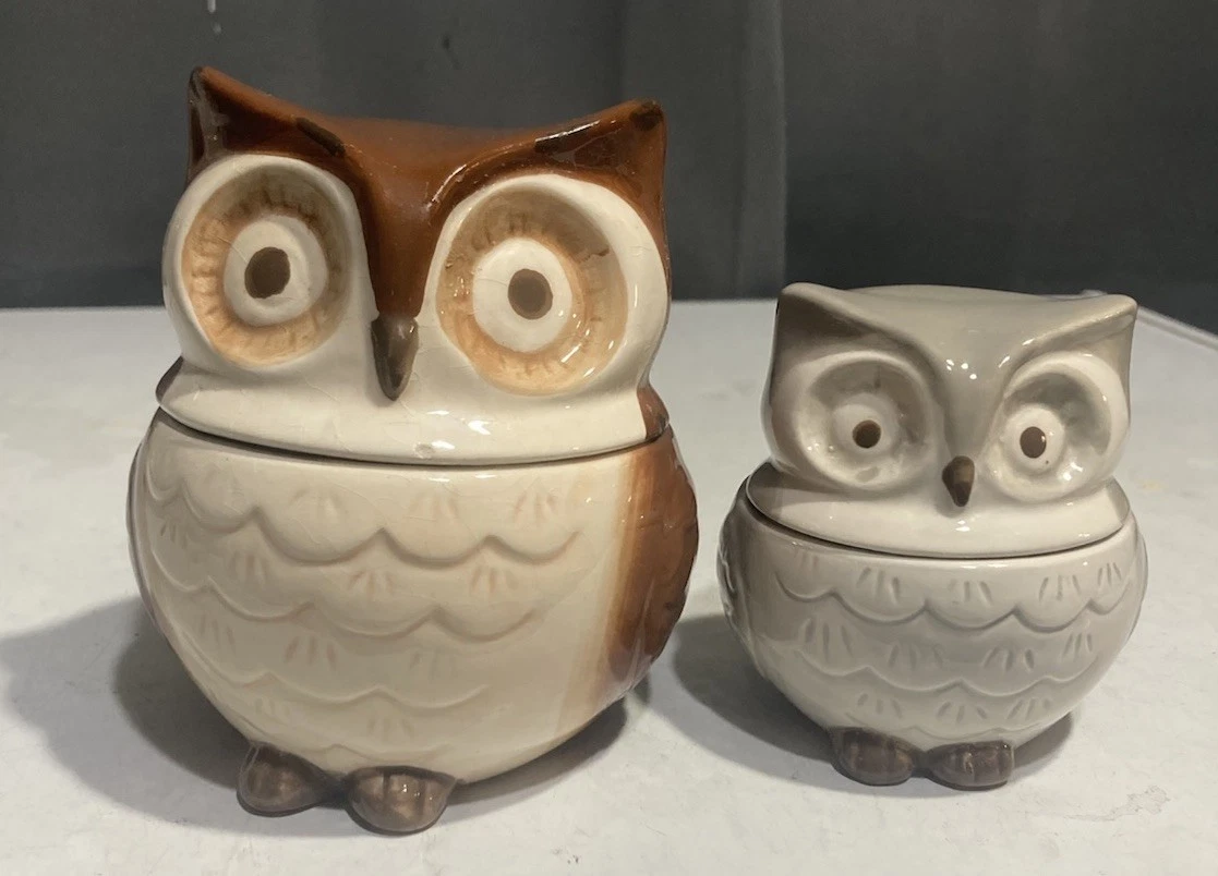 Owl Nesting Measuring Cups , Both do have Craving and One Chip