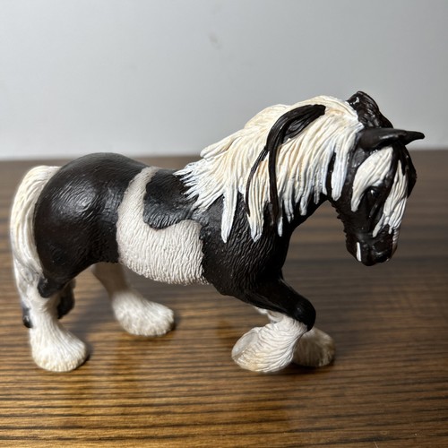 Schleich 2003 Black White Tinker Mare 5" Horse Figurine NWT - Picture 3 of 6