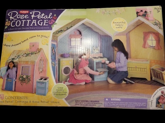 rose petal cottage toy Rose Petal Place Cottage made by Kenner released in 1984. #80skidsonly  #kidsfromthe80s #80skidswillremember #80stoys #80sgirltoys #80sthrowback  #toysofthe80s #80stoysarethebesttoys #toysoftiktok