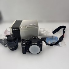 Excellent condition PENTAX K x Digital Single Lens Reflex Body with Lens