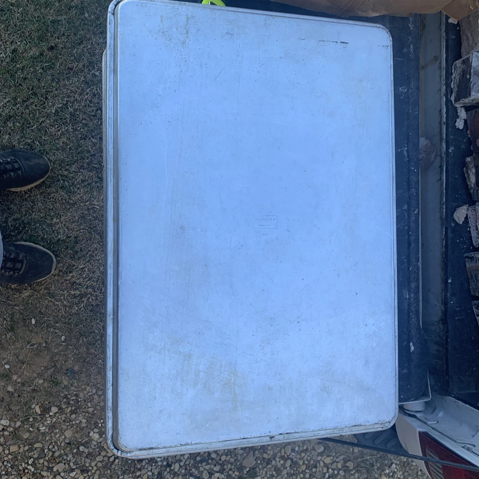 Lincoln Wear-Ever TU9002 Full Size Aluminum Sheet Pans 18"x26" – used  - Image 3 of 3
