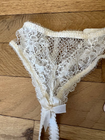 NWT Agent Provocateur Iyla Ivory Lace Garter Belt Suspender SZ: 3 $220 *Read*