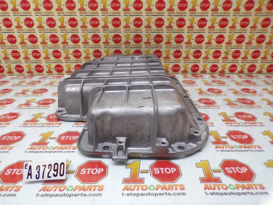 2000-2006 MERCEDES BENZ S430 LOWER ENGINE OIL PAN 112-010-06-28 OEM - Image 2 of 4