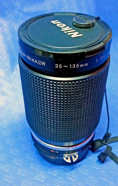 Nikon Zoom-Nikkor 35~135mm 1:3.5-4.5