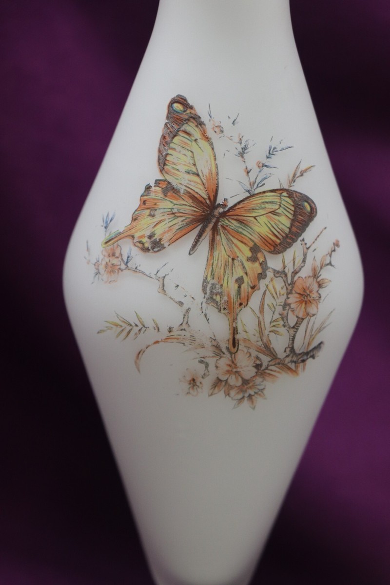 Vintage Italy White Satin Butterfly 10