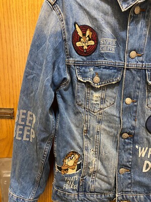 Limited Edition Zara Woman Premium Looney Tunes Women Jacket Size