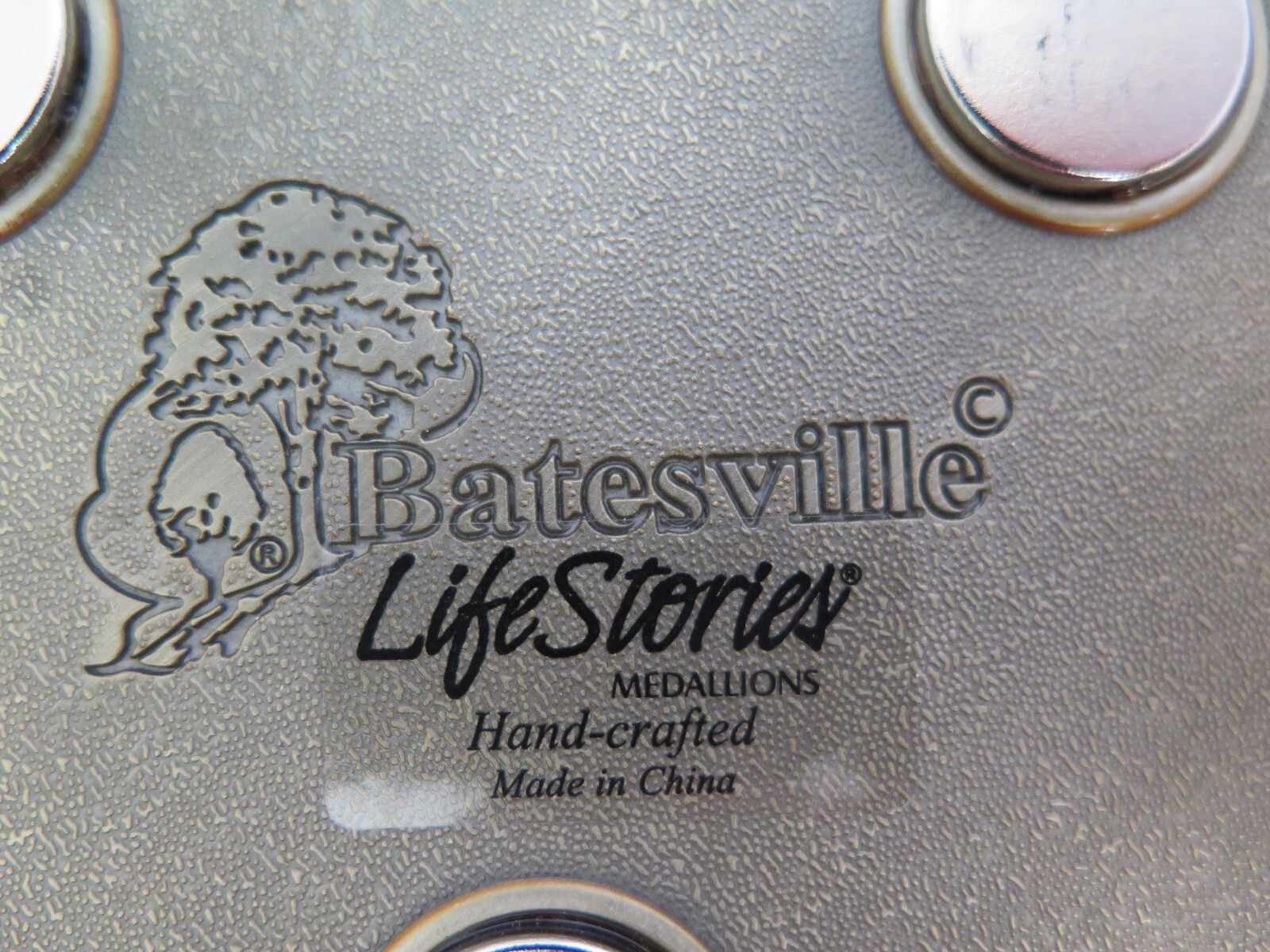Batesville LifeStories Medallions Bronze Casket Magnet - Beloved Husband - b10