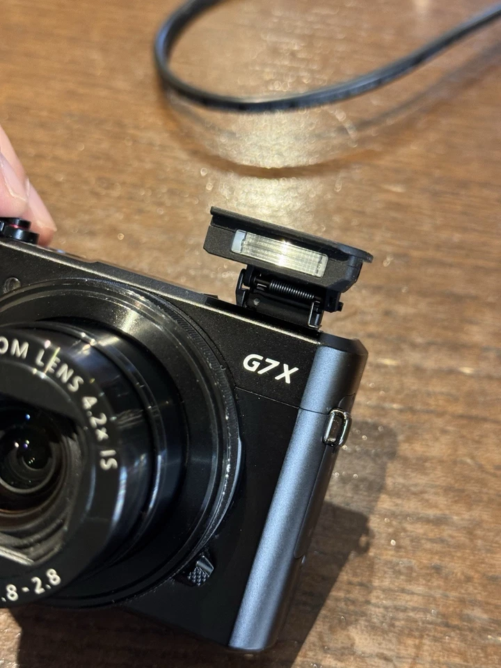 Canon PowerShot G7 X Mark II 20.1 MP Digital Camera - Image 4 of 4