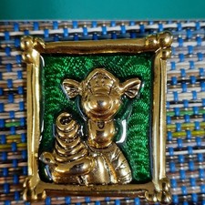 Old & In EC  Framed Bouncy Tigger on Emerald Green Gold Tone Brooch Disney Pin