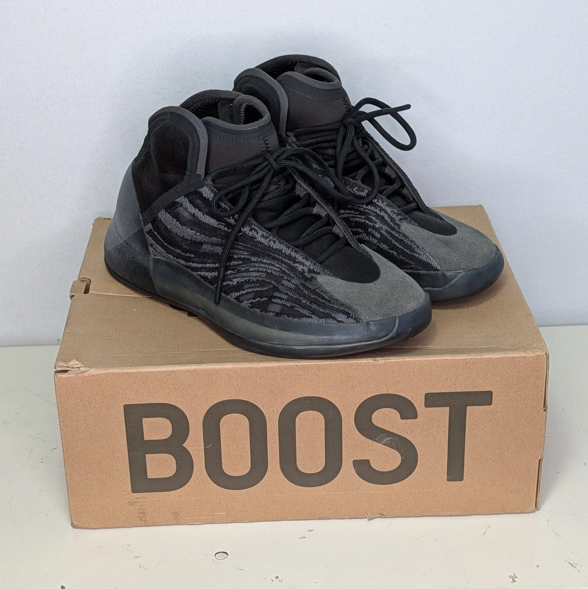 Las mejores ofertas en Yeezy QNTM Onyx | eBay